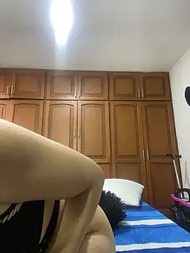 karla-thomsom10 online show from April 11, 10:13 pm