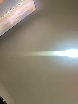 karla-thomsom10 online show from February 9, 10:19 pm