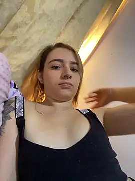 karla-thomsom10 online show from March 26, 8:18 pm