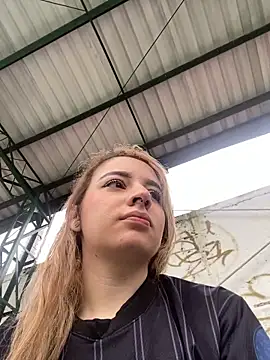 karla-thomsom10 online show from February 15, 1:21 pm