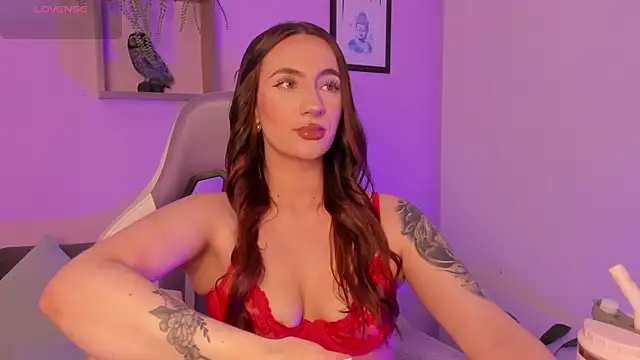  CELESTE MOORE online show from October 29, 10:52 pm