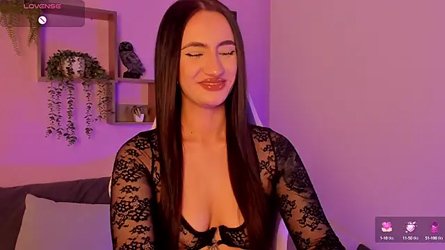  CELESTE MOORE online show from October 2, 9:18 pm