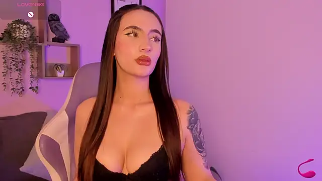  CELESTE MOORE online show from September 9, 8:51 pm