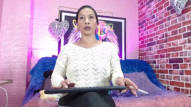 aliaandadara online show from March 25, 11:09 am