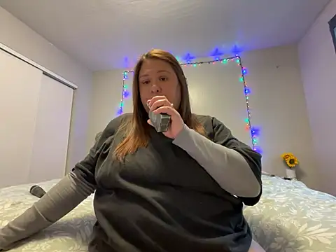 JizzyJazzunleashed online show from October 3, 8:21 pm