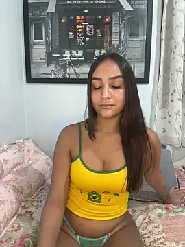 hannahhotwife online show from May 26, 8:18 pm