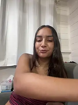 hannahhotwife online show from February 17, 9:12 pm