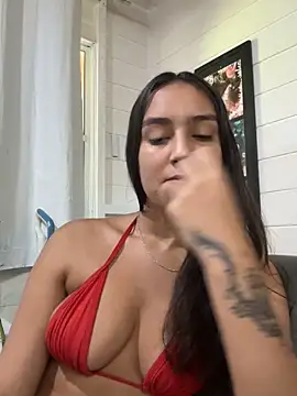 hannahhotwife online show from April 10, 4:58 pm