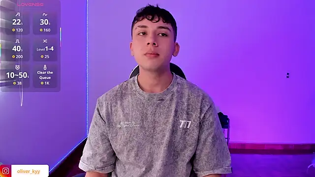 Snapshot of Casper___kyy chatting on February 5, 6:37 pm Casper kyy online show from February 5, 6:37 pm