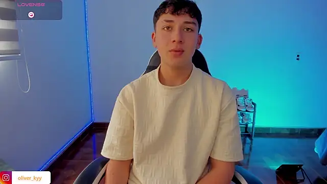 Snapshot of Casper___kyy chatting on November 24, 6:19 pm Casper kyy online show from November 24, 6:19 pm