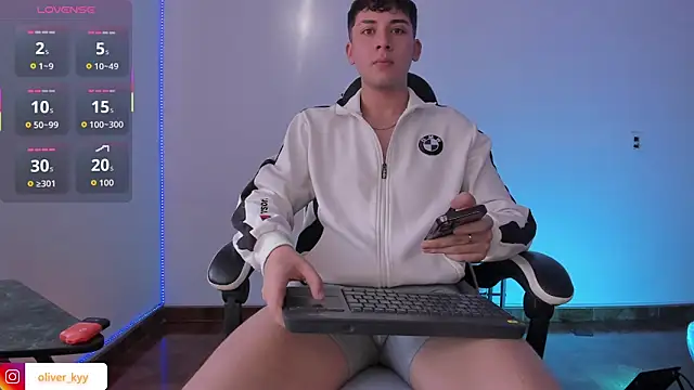 Casper   kyy online show from April 1, 7:11 pm