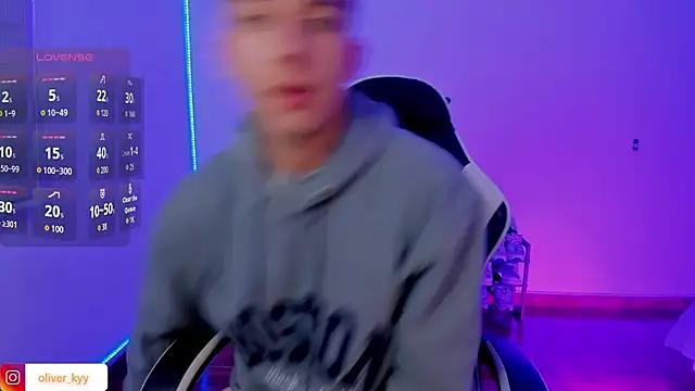 Snapshot of Casper___kyy chatting on November 9, 6:39 am Casper kyy online show from November 9, 6:39 am