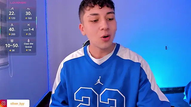 Snapshot of Casper___kyy chatting on February 21, 7:16 pm Casper kyy online show from February 21, 7:16 pm