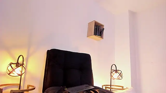 mystic carito online show from March 28, 4:30 pm