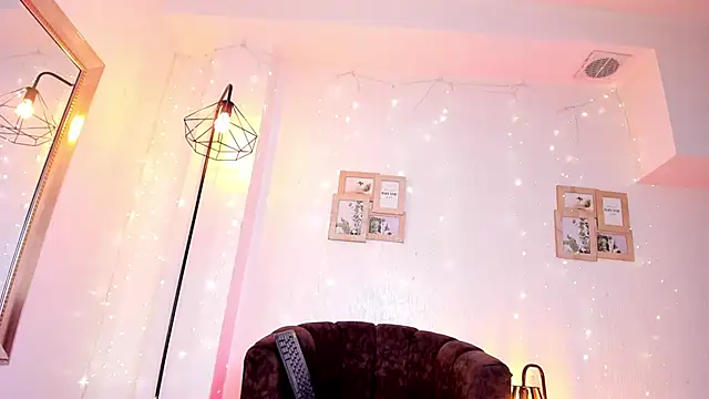 mystic carito online show from February 19, 8:28 pm