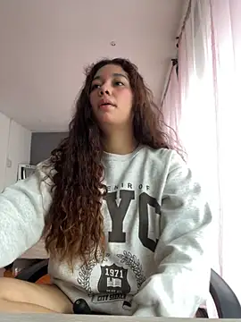 lana rousse01 online show from November 28, 4:29 pm