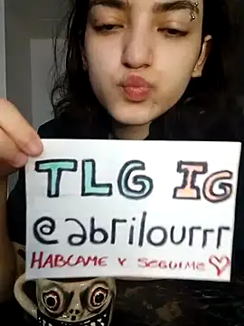 Snapshot of abrilour chatting on September 20, 11:10 pm abrilour online show from September 20, 11:10 pm