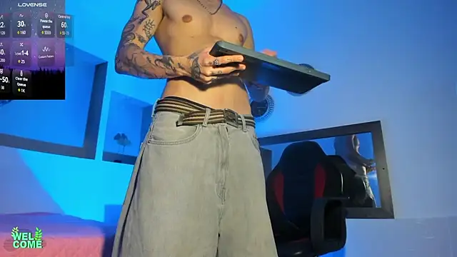 felix  star online show from November 11, 8:47 pm