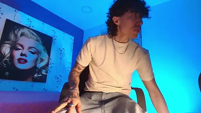 felix  star online show from October 15, 8:06 pm