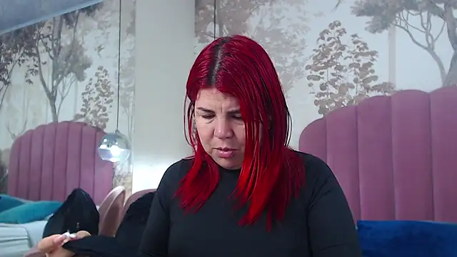 CorineRay online show from November 15, 7:40 pm