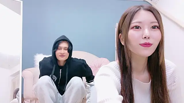 Reto-sama online show from October 21, 2:49 pm