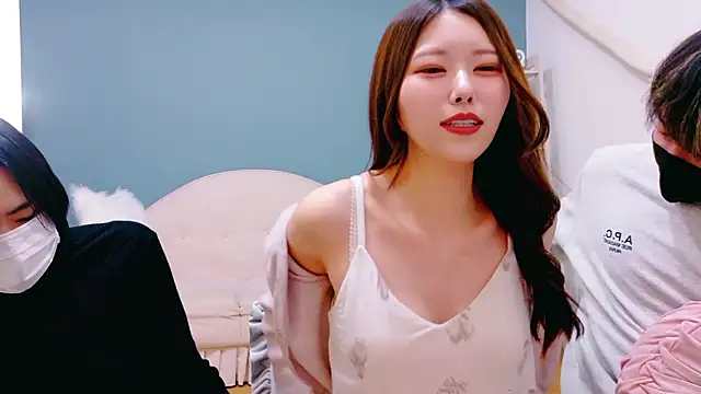 Reto-sama online show from November 14, 1:37 pm