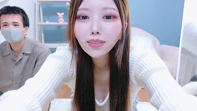 Reto-sama online show from October 12, 1:34 pm