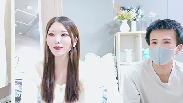 Reto-sama online show from October 17, 1:24 pm