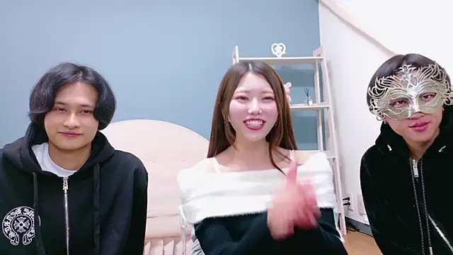 Reto-sama online show from October 22, 4:06 pm