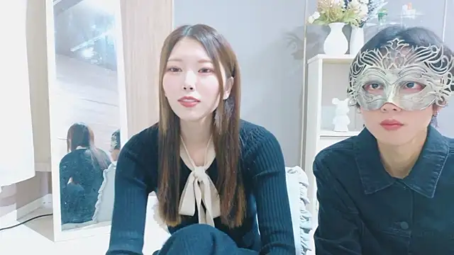 Reto-sama online show from October 15, 12:35 pm