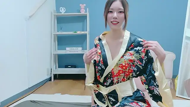 Reto-sama online show from January 12, 1:40 pm