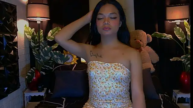 Morena cockts online show from November 21, 1:10 pm