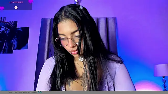 Snapshot of Sabrina_Cook chatting on October 3, 12:28 pm Sabrina Cook online show from October 3, 12:28 pm