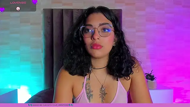 Snapshot of Sabrina_Cook chatting on October 19, 12:52 pm Sabrina Cook online show from October 19, 12:52 pm