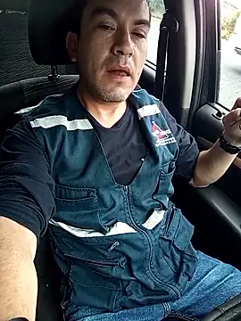 Blackaxes online show from January 9, 9:33 pm