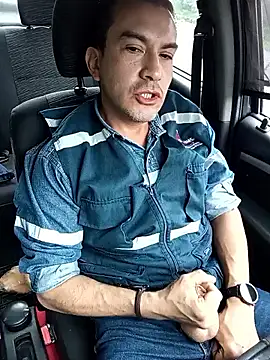 Blackaxes online show from February 12, 9:03 pm