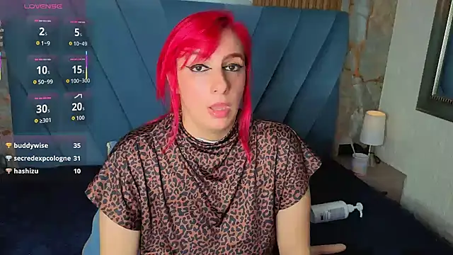 angel  red  online show from November 30, 1:34 pm