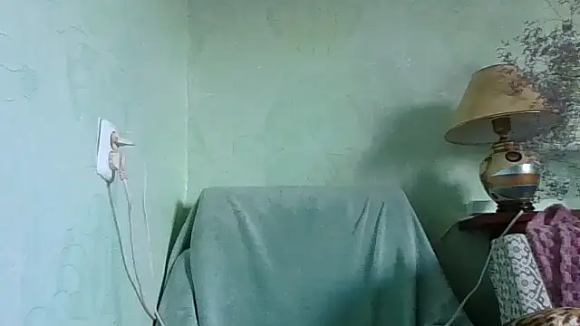 Snapshot of TianaQLove chatting on October 12, 12:28 pm TianaQLove online show from October 12, 12:28 pm