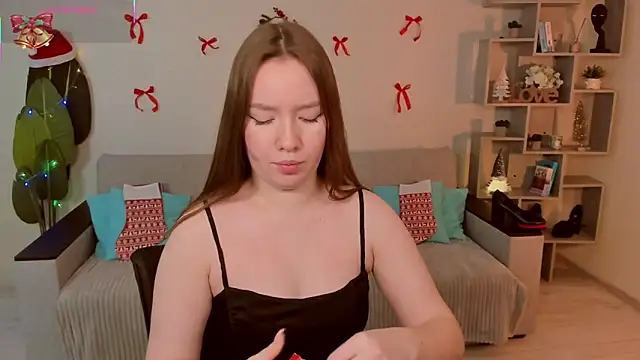 DaniCutie online show from December 18, 11:25 am