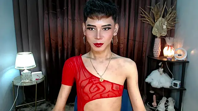 MissTransStella69 online show from September 18, 7:33 am