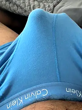 Snapshot of AlexNBhot chatting on November 23, 7:13 pm AlexNBhot online show from November 23, 7:13 pm