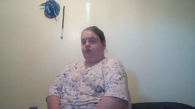 LittleBunny3 online show from October 14, 6:19 pm