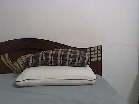 anu-anu2002 online show from March 19, 1:00 pm