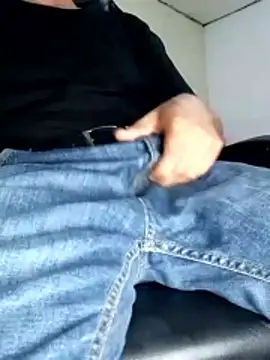 Bosssweet22cm online show from January 8, 12:11 pm