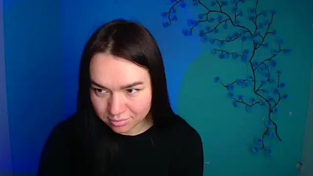 Lola Saymyname online show from March 21, 6:36 am