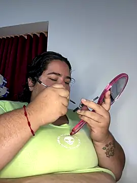 Snapshot of Mariana_cooper_07 chatting on October 16, 7:44 pm Mariana cooper 07 online show from October 16, 7:44 pm