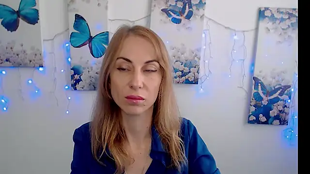 Snapshot of Create_your_own_sun chatting on September 18, 1:14 pm Create your own sun online show from September 18, 1:14 pm