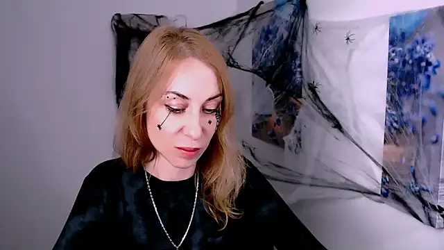 Snapshot of Create_your_own_sun chatting on November 1, 1:49 pm Create your own sun online show from November 1, 1:49 pm