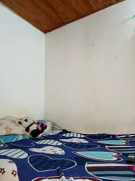 sofiaxxxxkl online show from July 1, 8:36 am
