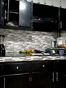 Snapshot of sofiaxxxxkl chatting on October 10, 9:43 am sofiaxxxxkl online show from October 10, 9:43 am